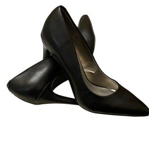 Worthington Classic Black Heels